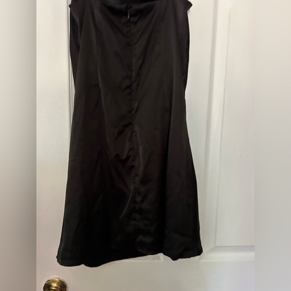 Altar’d state SILK BACKLESS MINI DRESS small - Picture 9 of 9